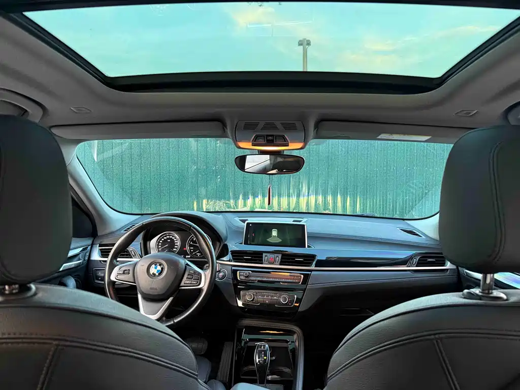 BMW BMW X2 xDrive28i M Sport Package 2019 Model Year Euro 6 2019 - thumbnail 6