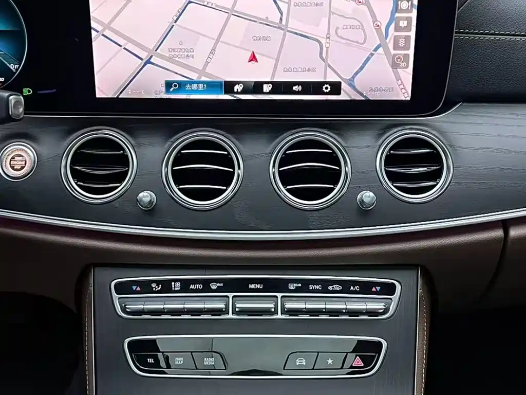 Mercedes-Benz Mercedes-Benz E-Class 2022 Model Year Facelift Three E 300 L Sport Luxury Edition 2022 - thumbnail 18