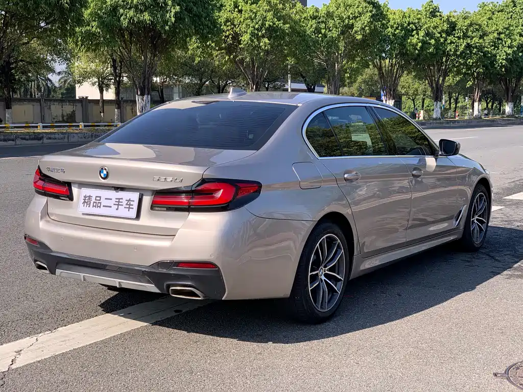 BMW BMW 5 Series 2021 525Li Luxury Package 2021 - thumbnail 4