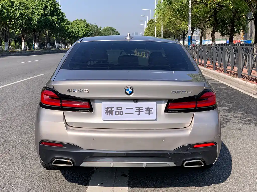 BMW BMW 5 Series 2021 525Li Luxury Package 2021 - thumbnail 5