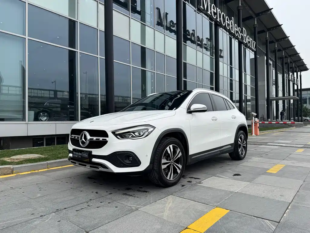 Mercedes-Benz Mercedes-Benz GLA 2020 GLA 200 2020 - thumbnail 2