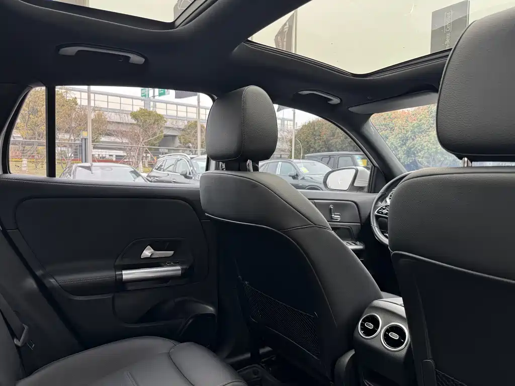 Mercedes-Benz Mercedes-Benz GLA 2020 GLA 200 2020 - thumbnail 13