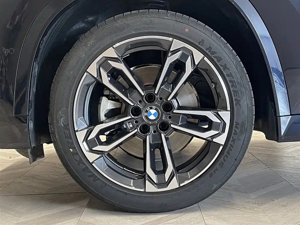 BMW BMW X1 2023 sDrive25Li M Sport Package 2024 - thumbnail 11