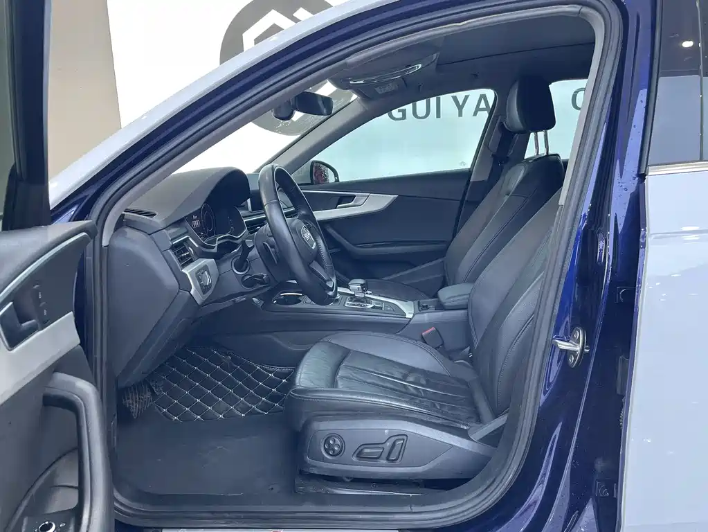 Audi Audi A4 Import 2020 Avant Progressive 40 TFSI Fashion Dynamic Model 2020 - thumbnail 6
