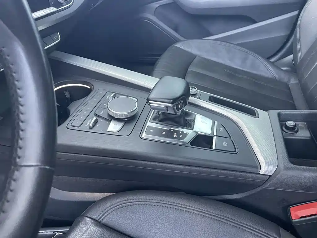 Audi Audi A4 Import 2020 Avant Progressive 40 TFSI Fashion Dynamic Model 2020 - thumbnail 10