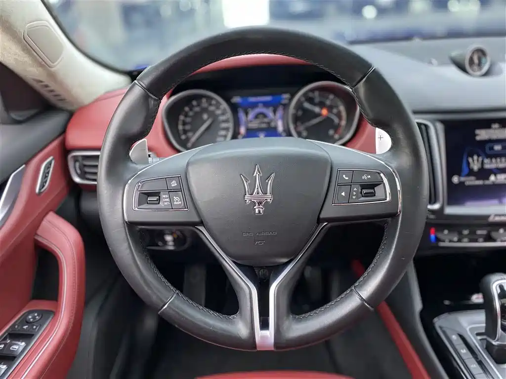 Maserati Maserati Levante 2018 3.0T Standard Edition 2018 - thumbnail 6