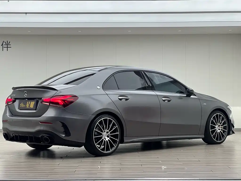 Mercedes-Benz Mercedes-Benz A-Class AMG 2022 AMG A 35 L 4MATIC 2022 - thumbnail 7