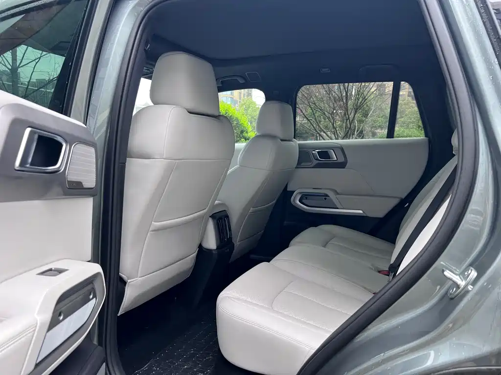 Fangchengbao Ti 3 2025 501KM AWD Ultra Edition 2025 - thumbnail 5