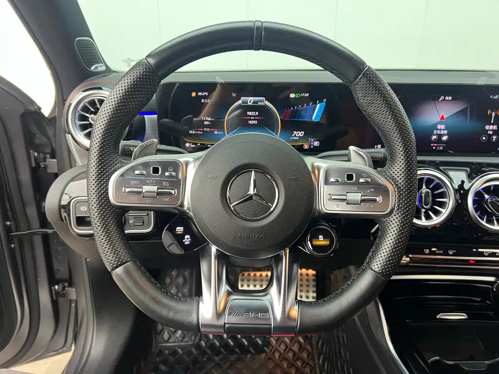 Mercedes-Benz Mercedes-Benz A-Class AMG 2022 AMG A 35 L 4MATIC 2022 - thumbnail 13