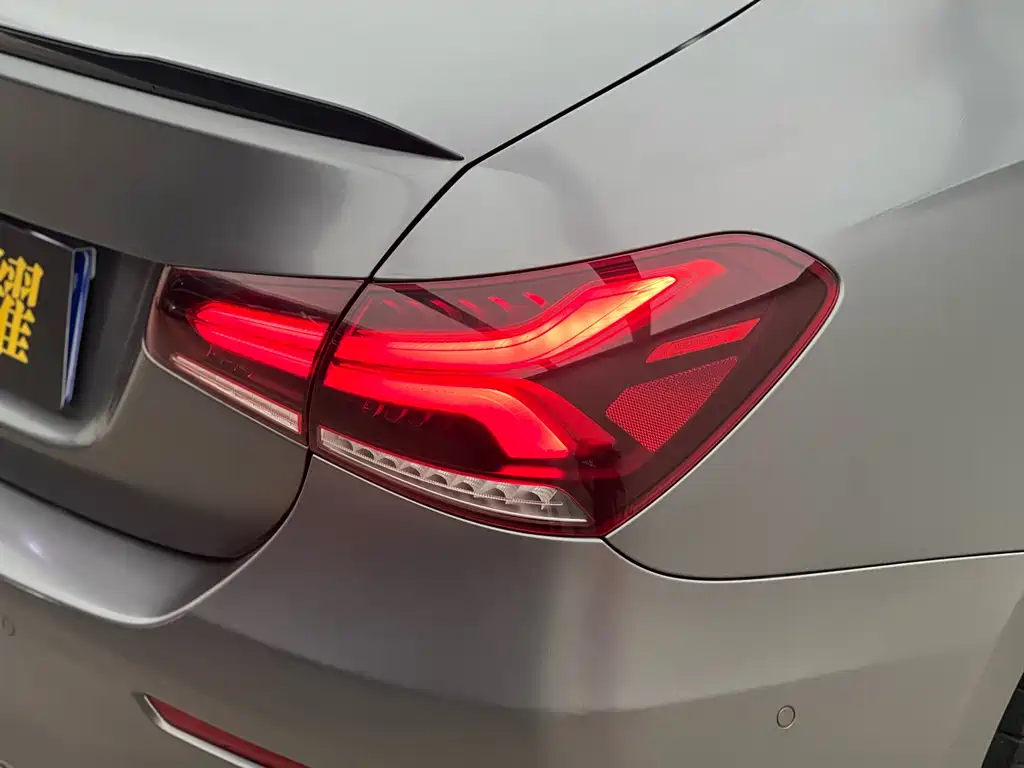 Mercedes-Benz Mercedes-Benz A-Class AMG 2022 AMG A 35 L 4MATIC 2022 - thumbnail 23