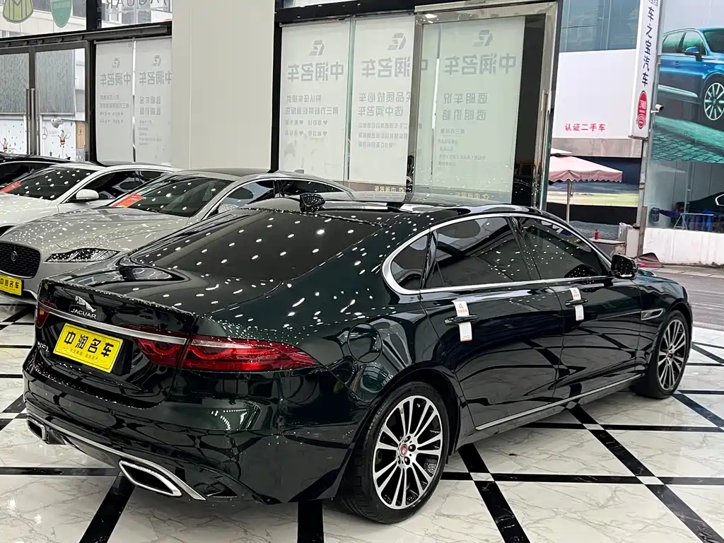 Jaguar Jaguar XFL 2024 2.0T P250 RWD Luxury Edition 2024 - thumbnail 14