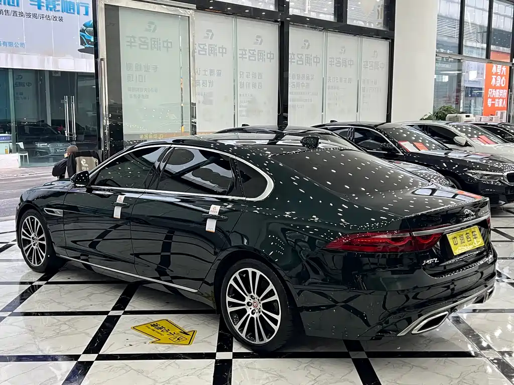Jaguar Jaguar XFL 2024 2.0T P250 RWD Luxury Edition 2024 - thumbnail 17