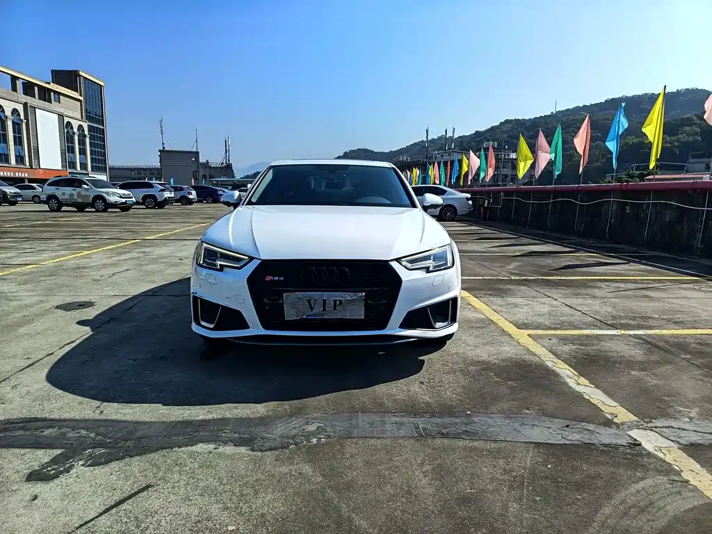 Audi Audi A4L 2019 40 TFSI Fashion Edition China V 2019 - thumbnail 2