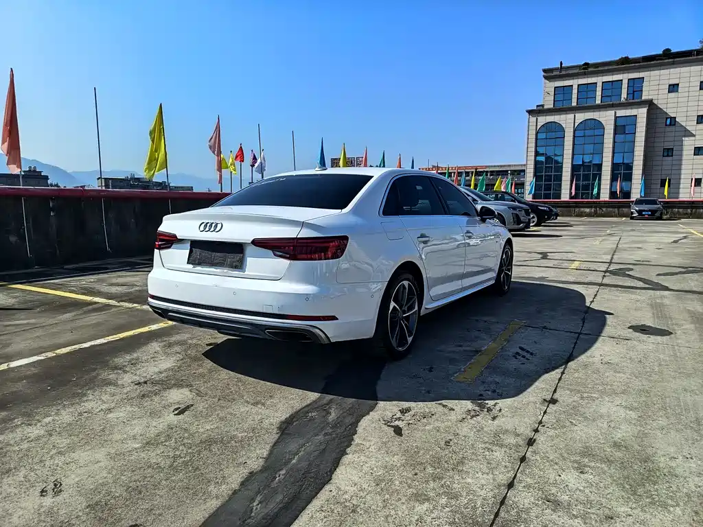 Audi Audi A4L 2019 40 TFSI Fashion Edition China V 2019 - thumbnail 5