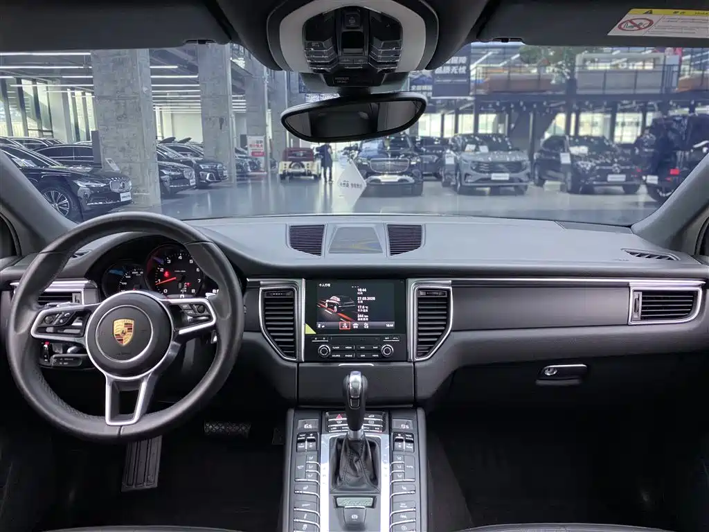 Porsche Porsche Macan 2017 Macan 2.0T 2017 - thumbnail 14