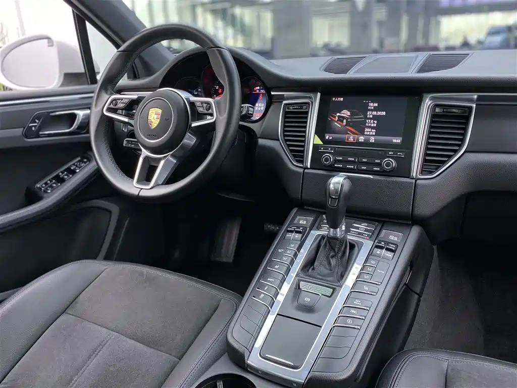 Porsche Porsche Macan 2017 Macan 2.0T 2017 - thumbnail 15