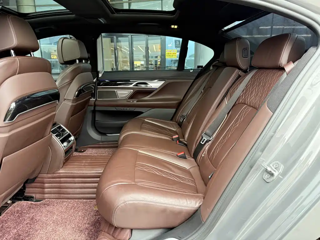 BMW BMW 7 Series 2021 730Li M Sport Package 2022 - thumbnail 8