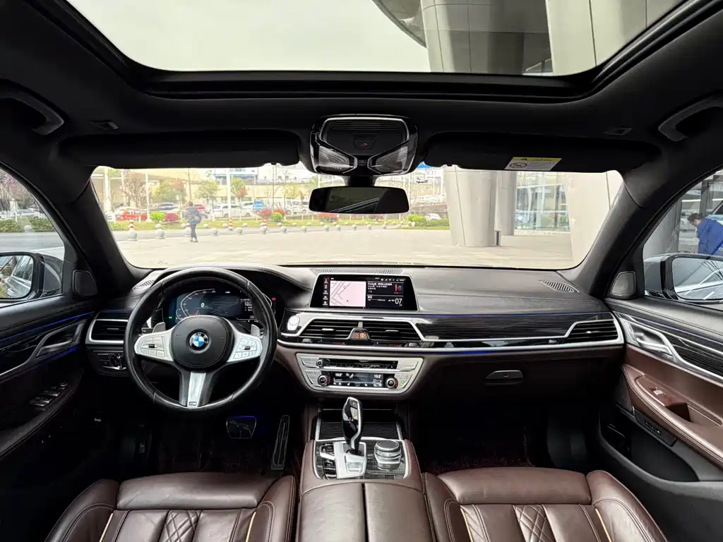 BMW BMW 7 Series 2021 730Li M Sport Package 2022 - thumbnail 13
