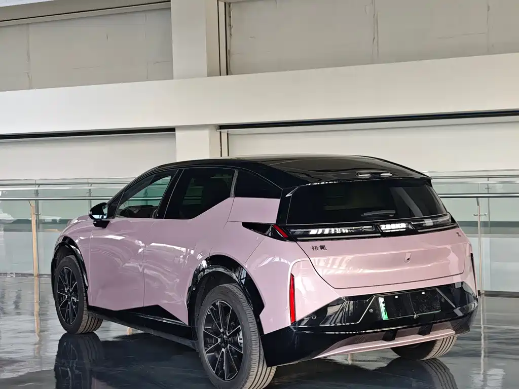 Zeekr Zeekr X 2025 Four-seat Rear-wheel Drive Magic Cube Edition 2024 - thumbnail 2