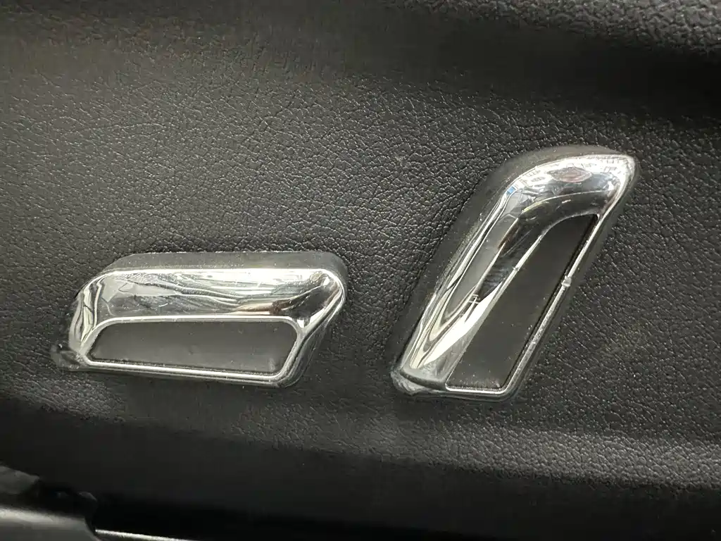 Mazda Mazda 3 Axela 2021 1.5L Automatic Premium Version 2021 - thumbnail 11