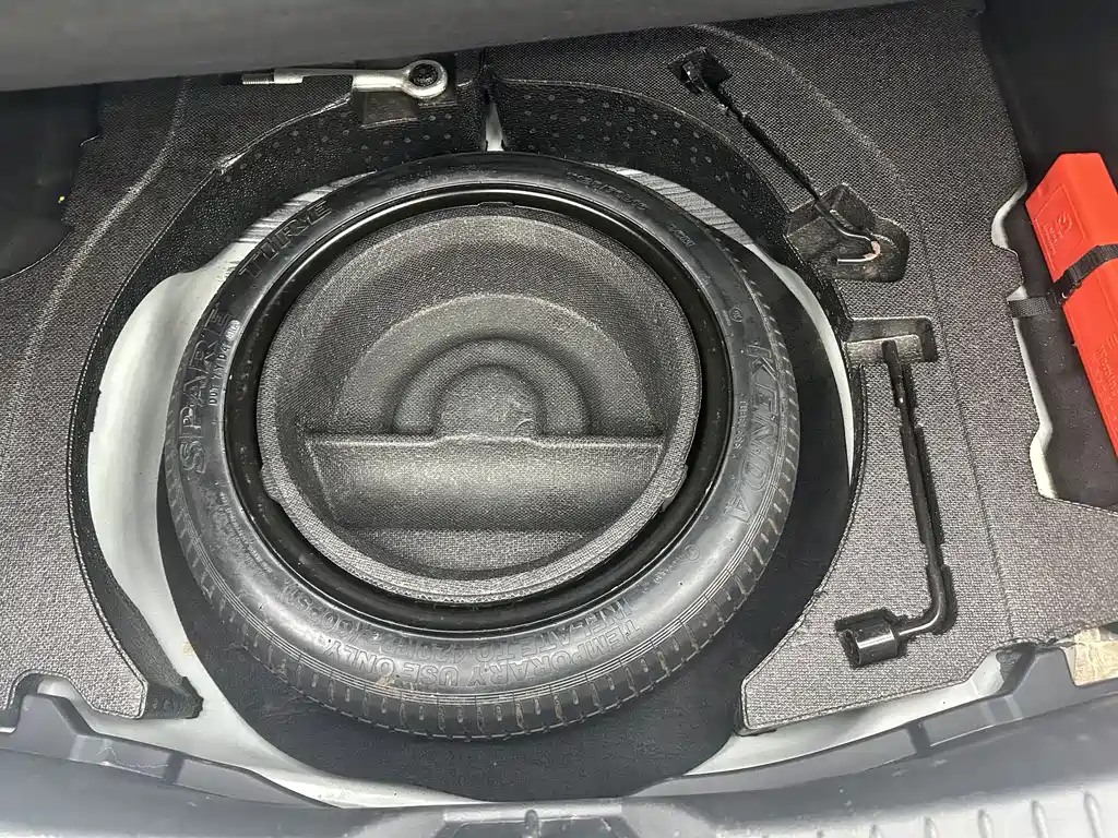 Mazda Mazda 3 Axela 2021 1.5L Automatic Premium Version 2021 - thumbnail 17