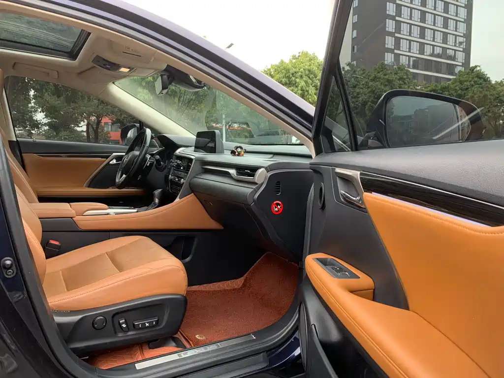 Lexus Lexus RX 300 AWD Elegant Edition 2020 Model VI 2021 - thumbnail 15