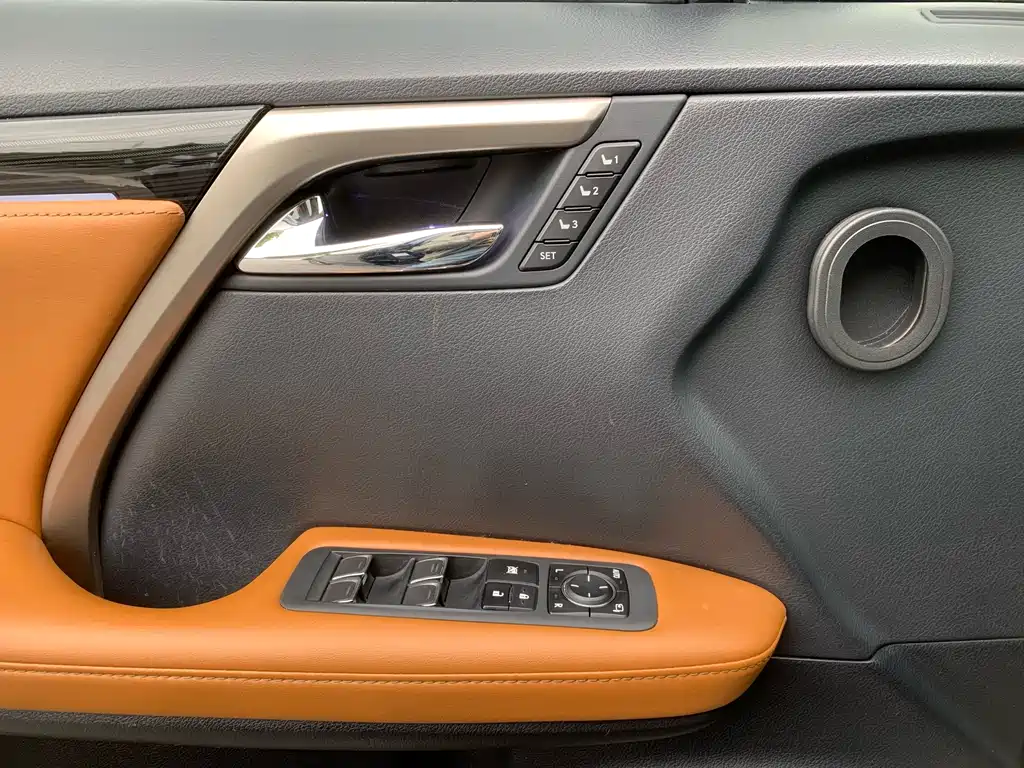 Lexus Lexus RX 300 AWD Elegant Edition 2020 Model VI 2021 - thumbnail 20