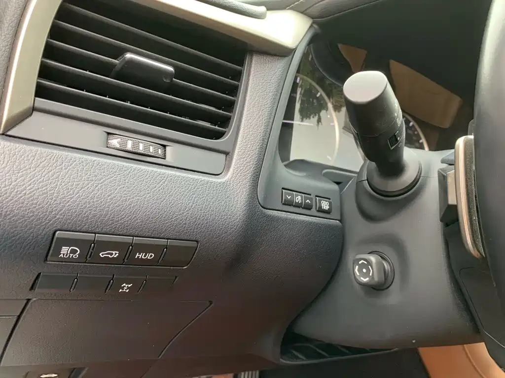 Lexus Lexus RX 300 AWD Elegant Edition 2020 Model VI 2021 - thumbnail 21