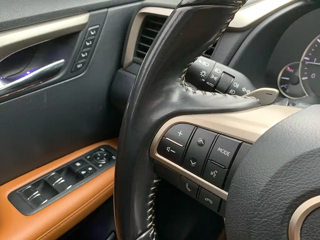 Lexus Lexus RX 300 AWD Elegant Edition 2020 Model VI 2021 - thumbnail 22