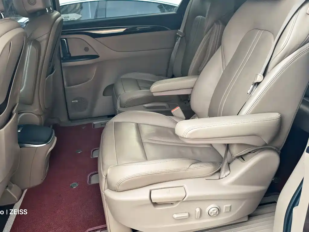 Buick Buick GL8 2017 ES 28T Flagship Edition China V 2018 - thumbnail 11