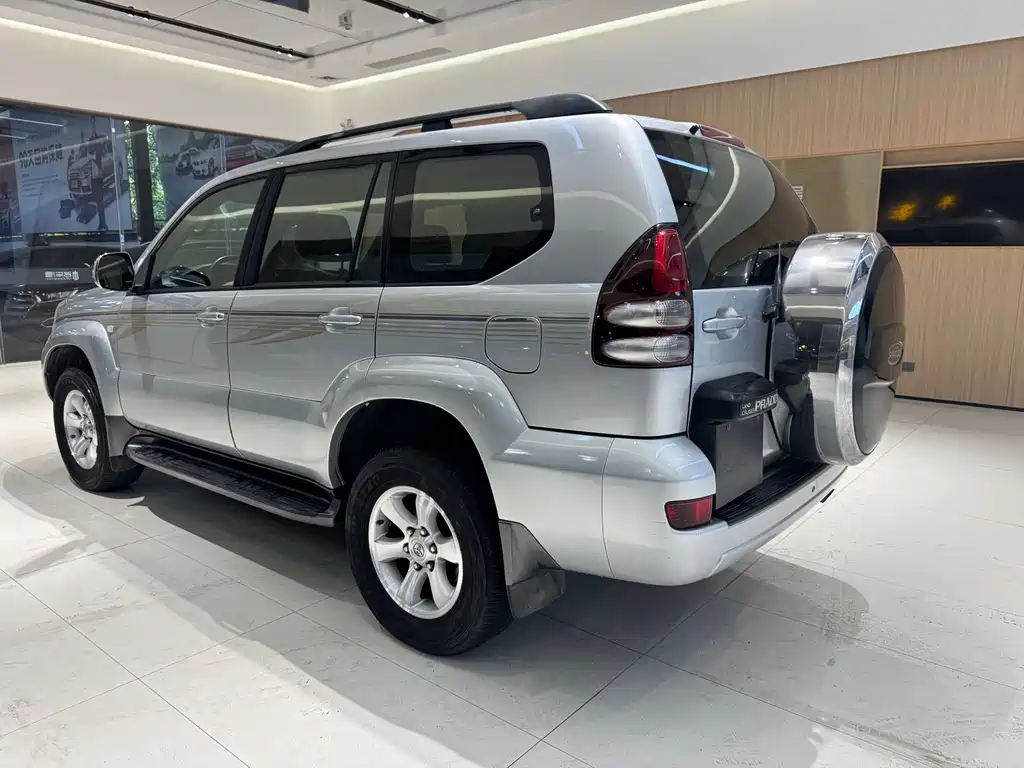 Toyota Toyota Prado Import 2004 GX 2.7 Automatic 2007 - thumbnail 4
