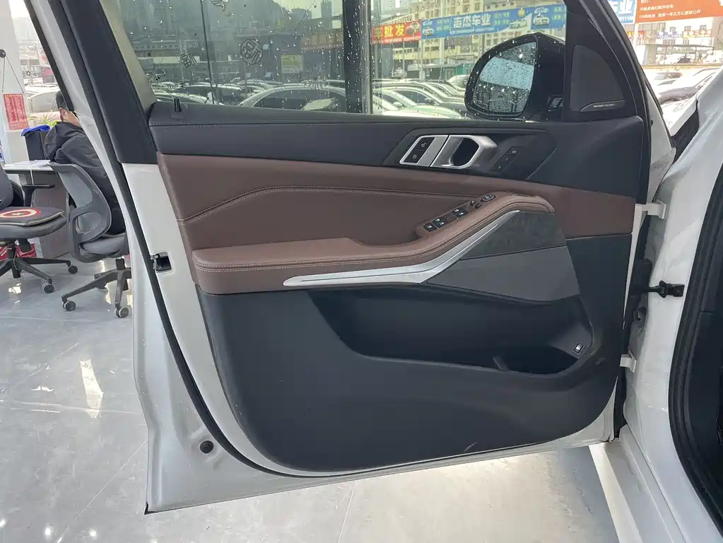 BMW BMW X5 xDrive45e M Sport Package 2020 Model Imported New Energy 2020 - thumbnail 6