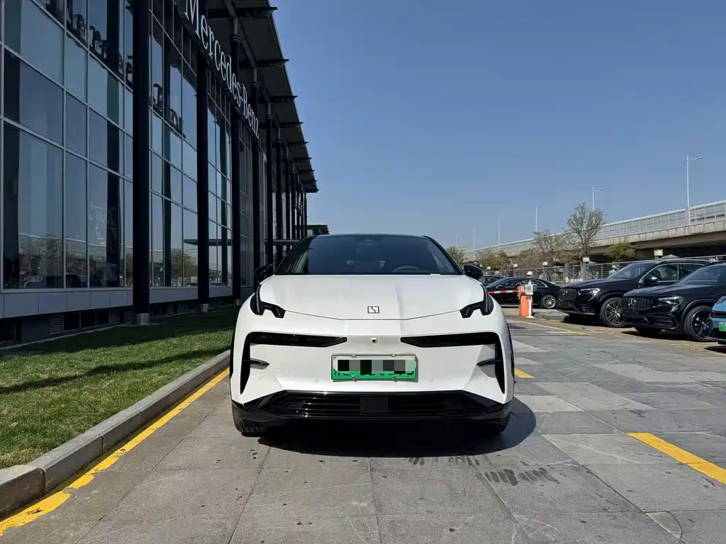 Zeekr Zeekr X 2025 Model Four-Seat Rear-Wheel Drive Magic Cube Edition 2024 - thumbnail 2