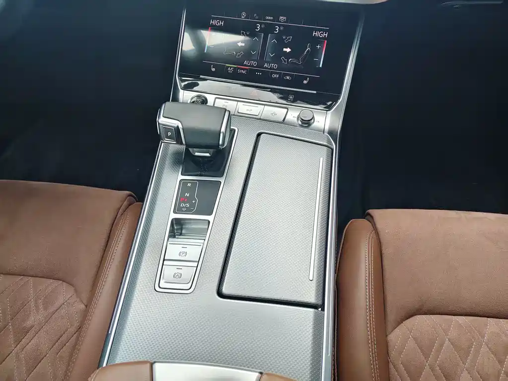 Audi Audi A7L 2024 45 TFSI quattro Luxury Edition 2025 - thumbnail 13