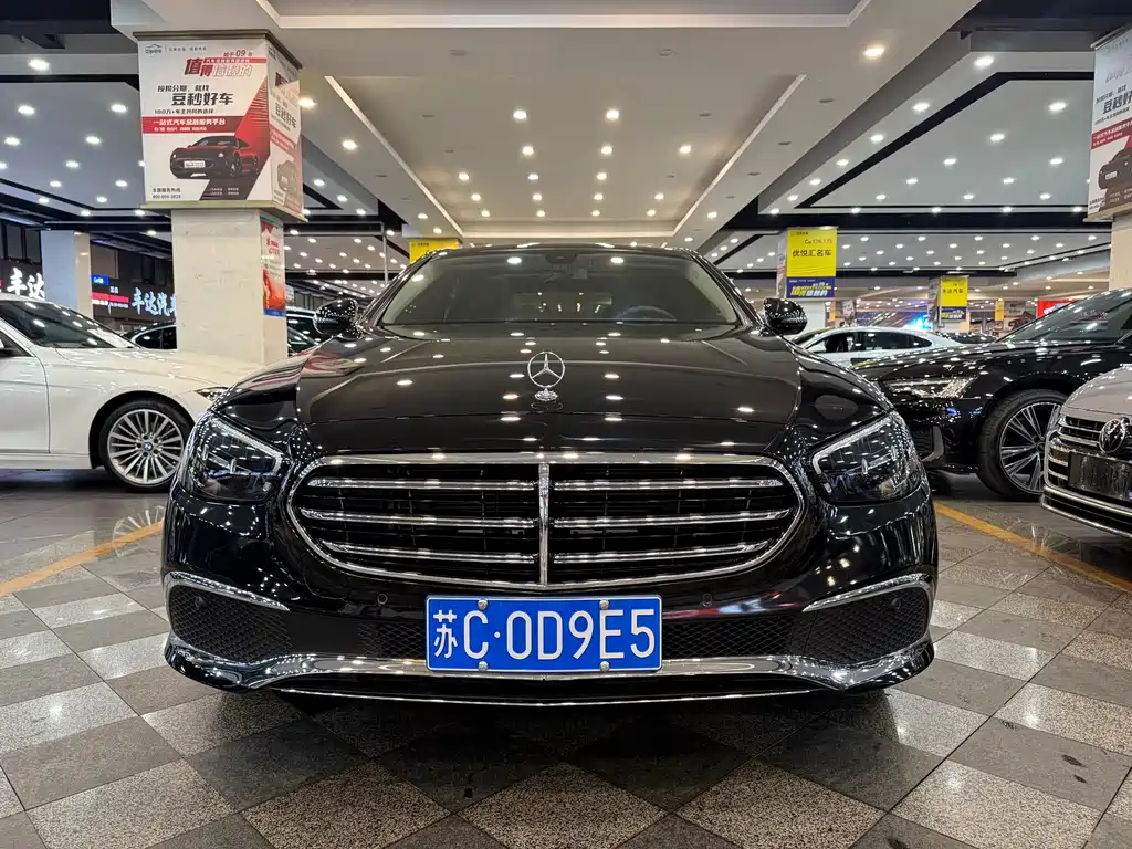 Mercedes-Benz Mercedes-Benz E-Class 2023 Model Year Facelift E 260 L 2023 - thumbnail 2