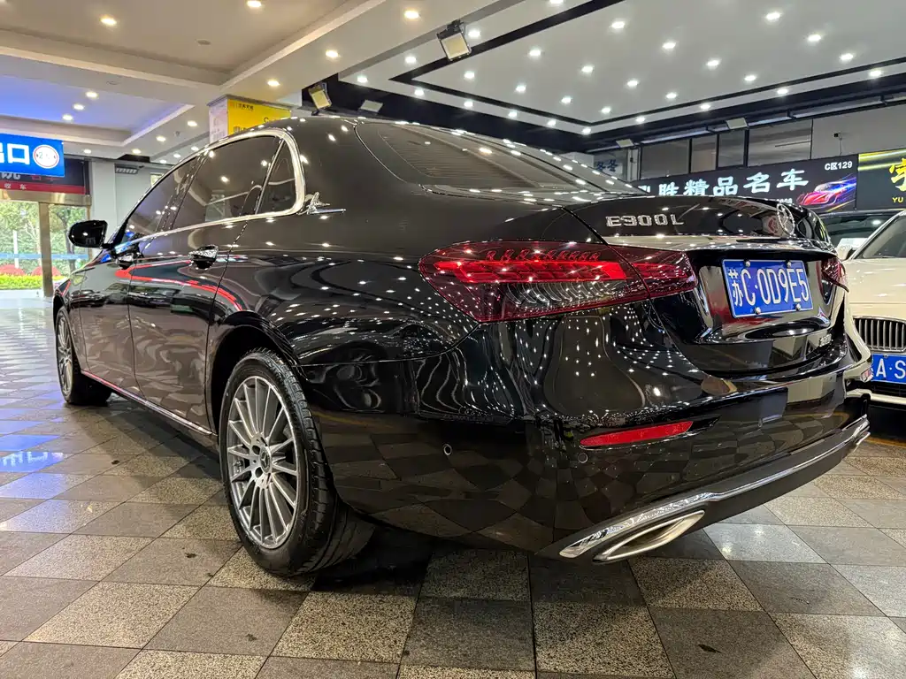 Mercedes-Benz Mercedes-Benz E-Class 2023 Model Year Facelift E 260 L 2023 - thumbnail 10