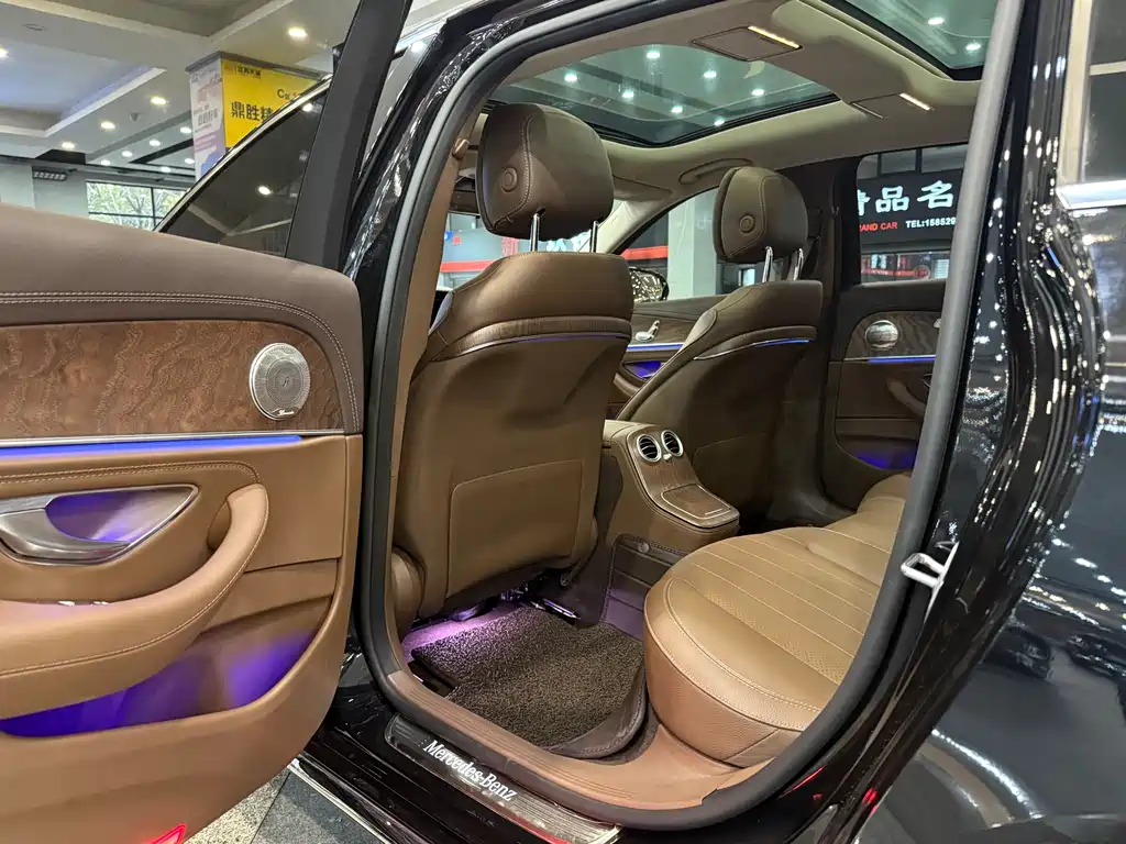 Mercedes-Benz Mercedes-Benz E-Class 2023 Model Year Facelift E 260 L 2023 - thumbnail 17