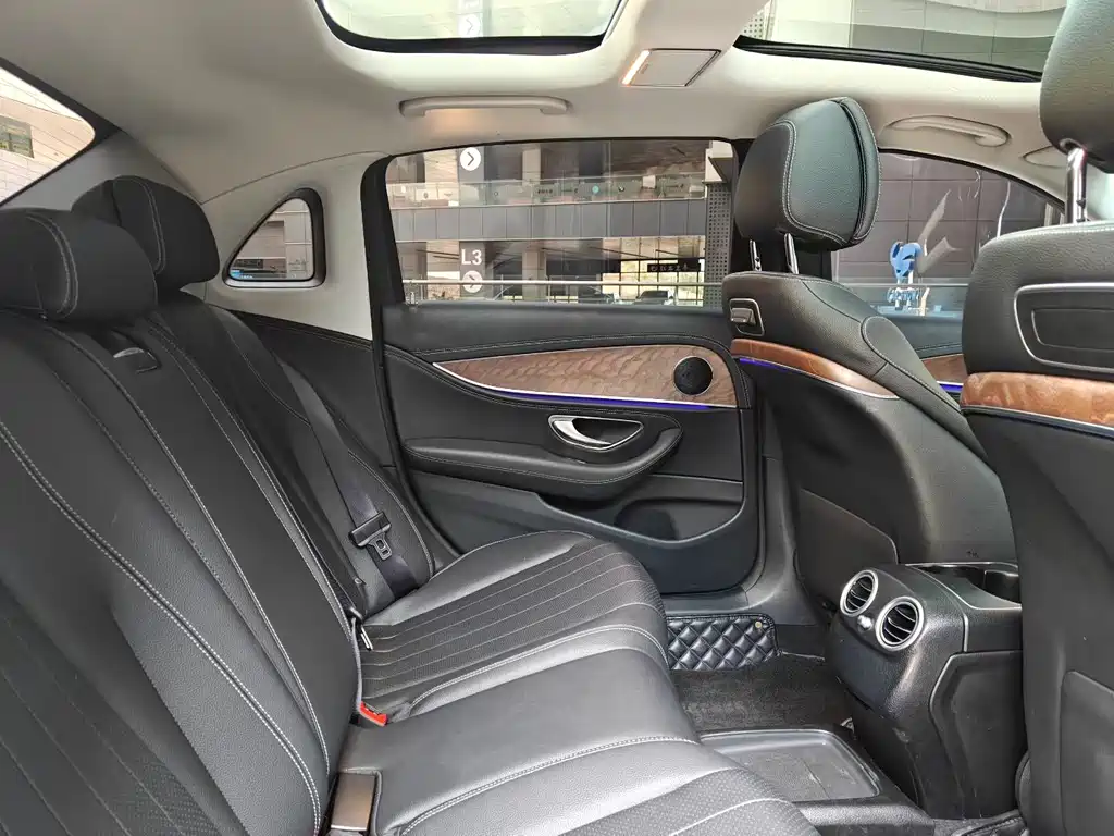Mercedes-Benz Mercedes-Benz E-Class 2019 E 300 L Fashion Edition 2019 - thumbnail 7