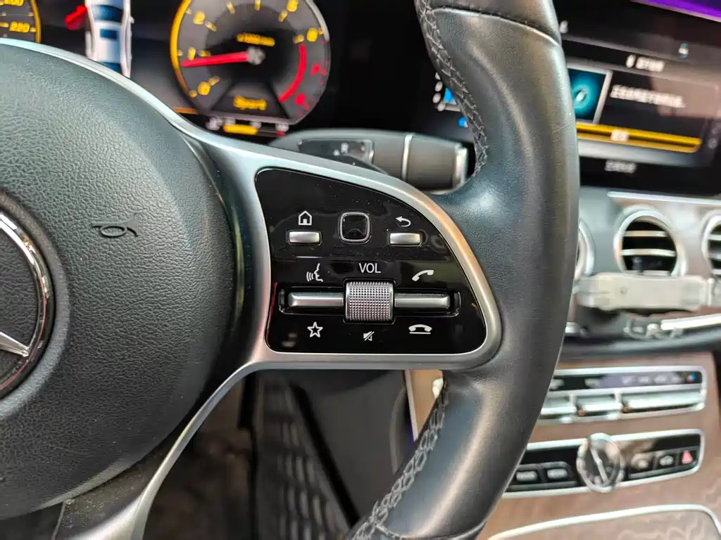 Mercedes-Benz Mercedes-Benz E-Class 2019 E 300 L Fashion Edition 2019 - thumbnail 11