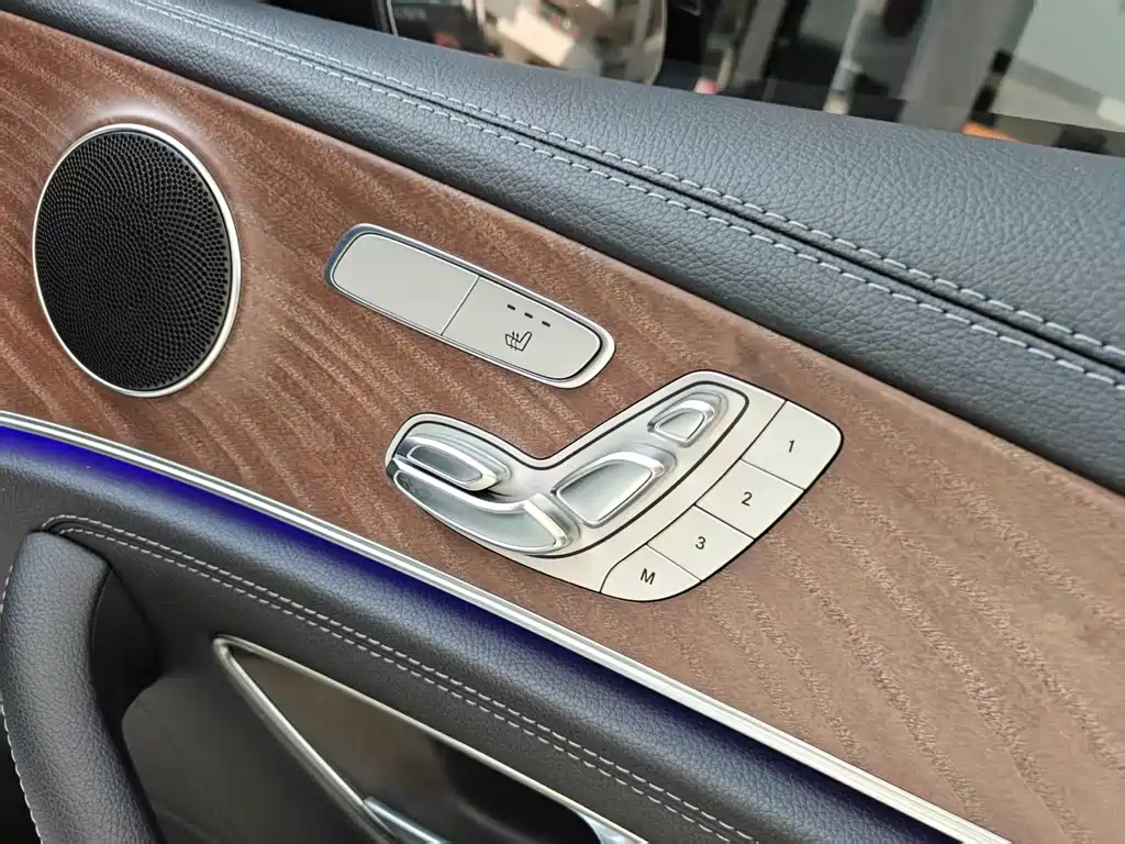 Mercedes-Benz Mercedes-Benz E-Class 2019 E 300 L Fashion Edition 2019 - thumbnail 18