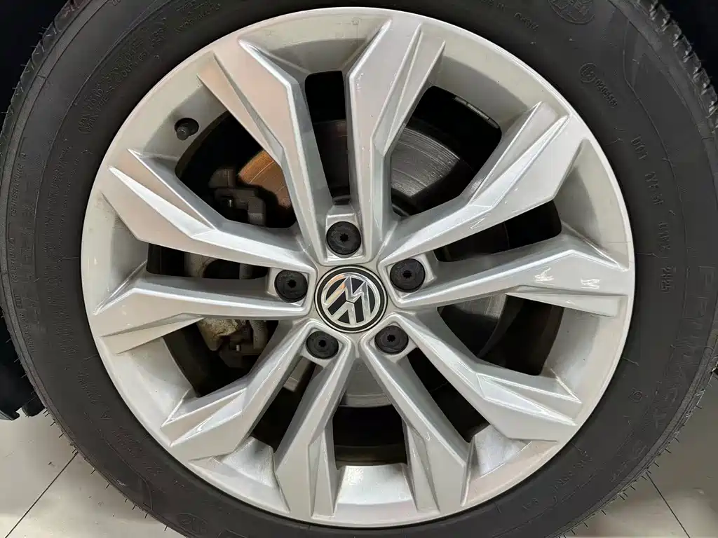 Volkswagen Magotan 2019 330TSI DSG Luxury Model国VI 2018 - thumbnail 15