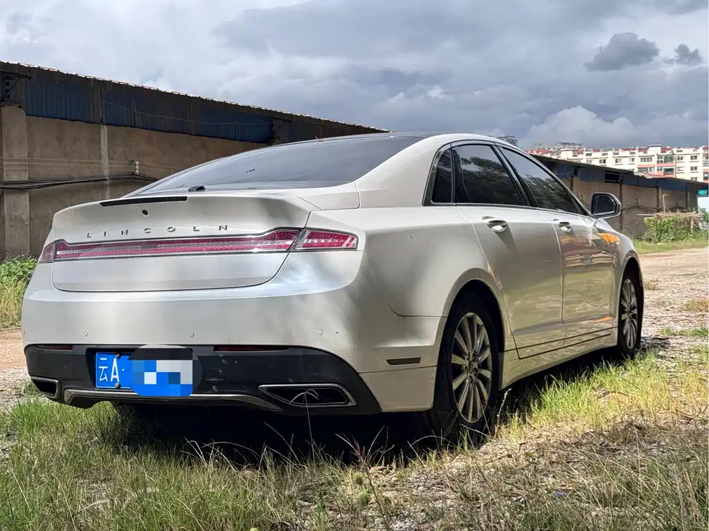 Lincoln Lincoln MKZ 2019 2.0T Select Edition VI 2019 - thumbnail 4