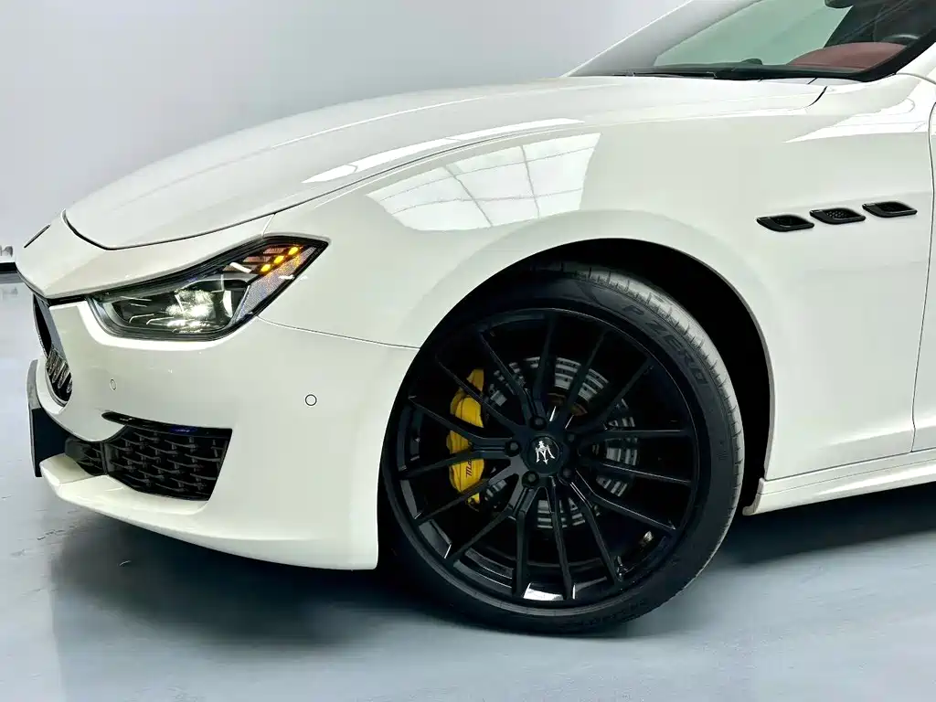 Maserati Maserati Ghibli 2019 3.0T Luxury Edition Euro V 2020 - thumbnail 6