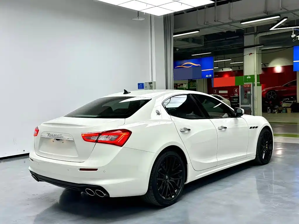 Maserati Maserati Ghibli 2019 3.0T Luxury Edition Euro V 2020 - thumbnail 9