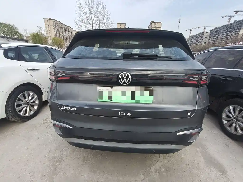 Volkswagen ID.4 X 2022 Intelligent Enjoyment Long Range Version 2022 - thumbnail 4