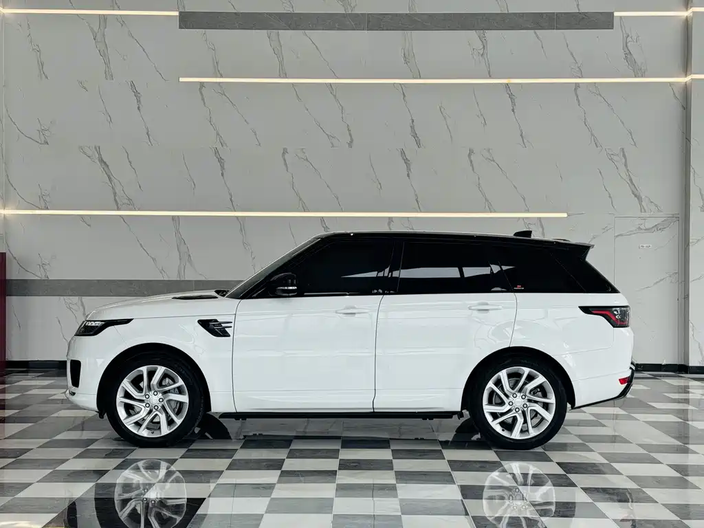 Land Rover Range Rover Sport 2020 3.0 L6 SE 2020 - thumbnail 19