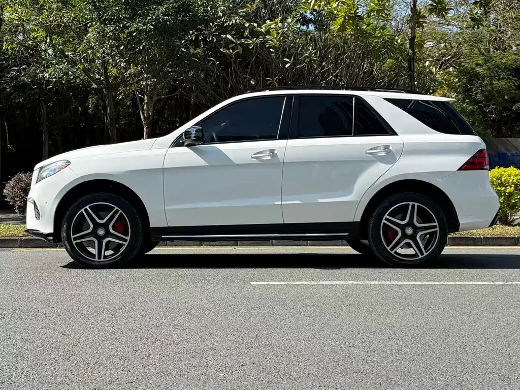 Mercedes-Benz Mercedes-Benz GLE 450 2016 Model US Specification 2017 - thumbnail 4
