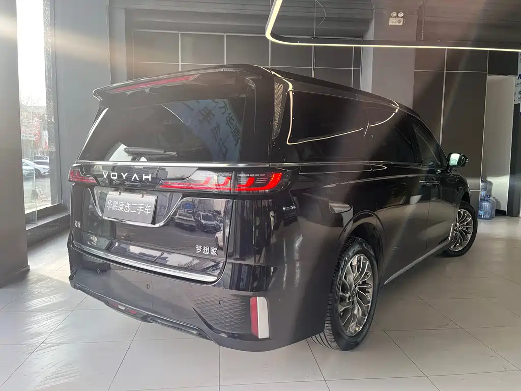 Lantu Automobile Lantu Dreamer 2025 EV AWD Flagship Qiankun Edition 2024 - thumbnail 5