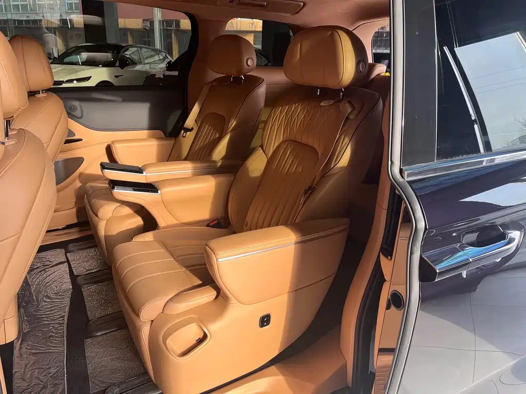 Lantu Automobile Lantu Dreamer 2025 EV AWD Flagship Qiankun Edition 2024 - thumbnail 7