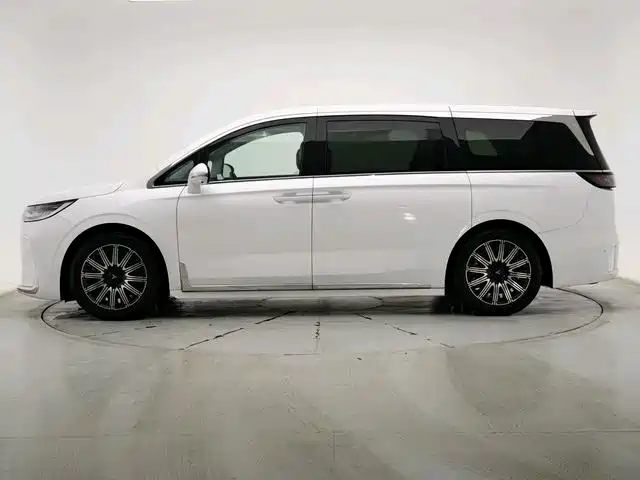 Lantu Automobile Lantu Dreamer 2025 EV AWD Flagship Kunpeng Edition 2024 - thumbnail 4